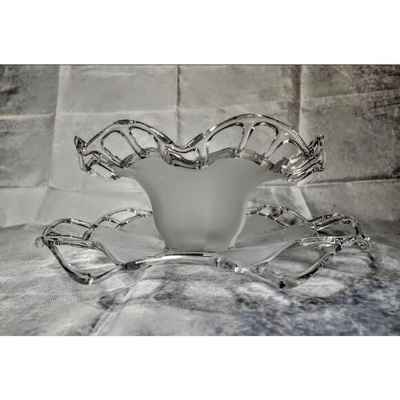 Beautiful Vintage Duncan Miller Frosted Glass Platter 14" & Bowl 11" Round - Picture 12 of 12